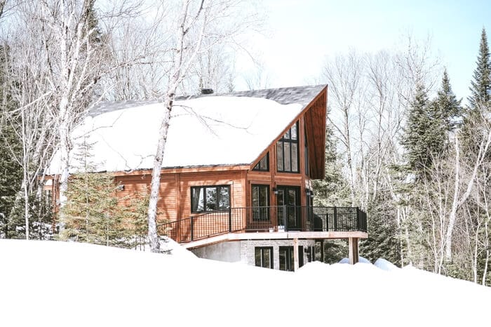 Is Buying a Cabin for Vacation Rentals a Good Investment?